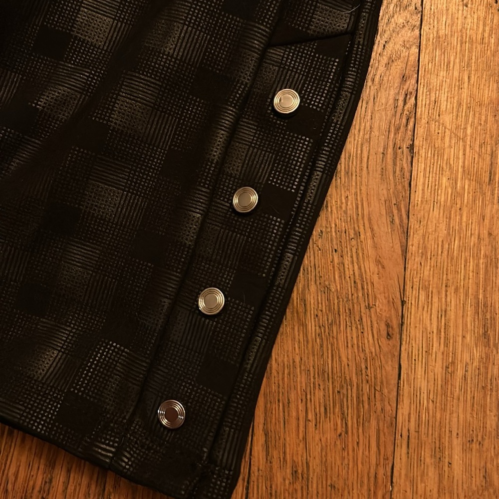 Jordan Black Leggings with Sleek Fit - Picture 5 of 6